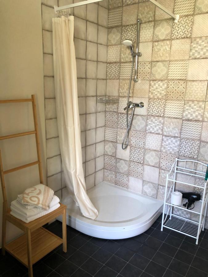 Sisters Beach Apartments Liepaja Luaran gambar