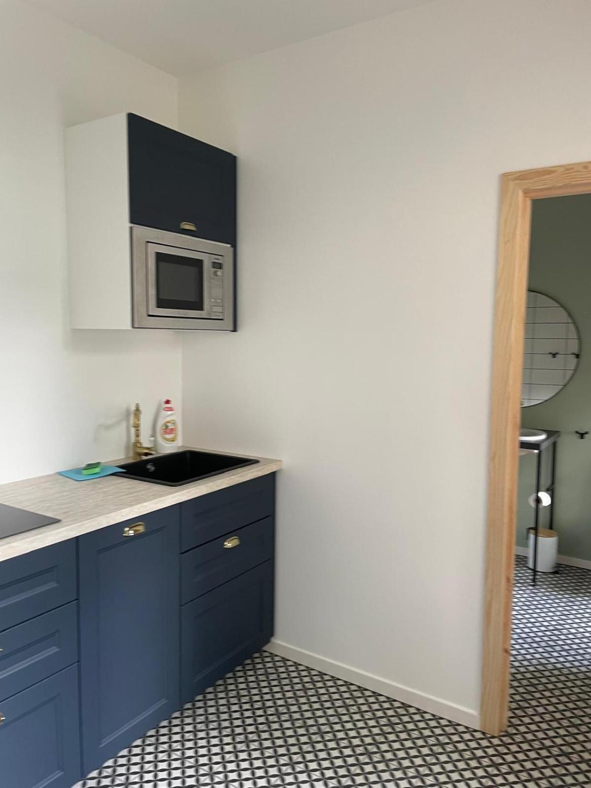 Sisters Beach Apartments Liepaja Luaran gambar